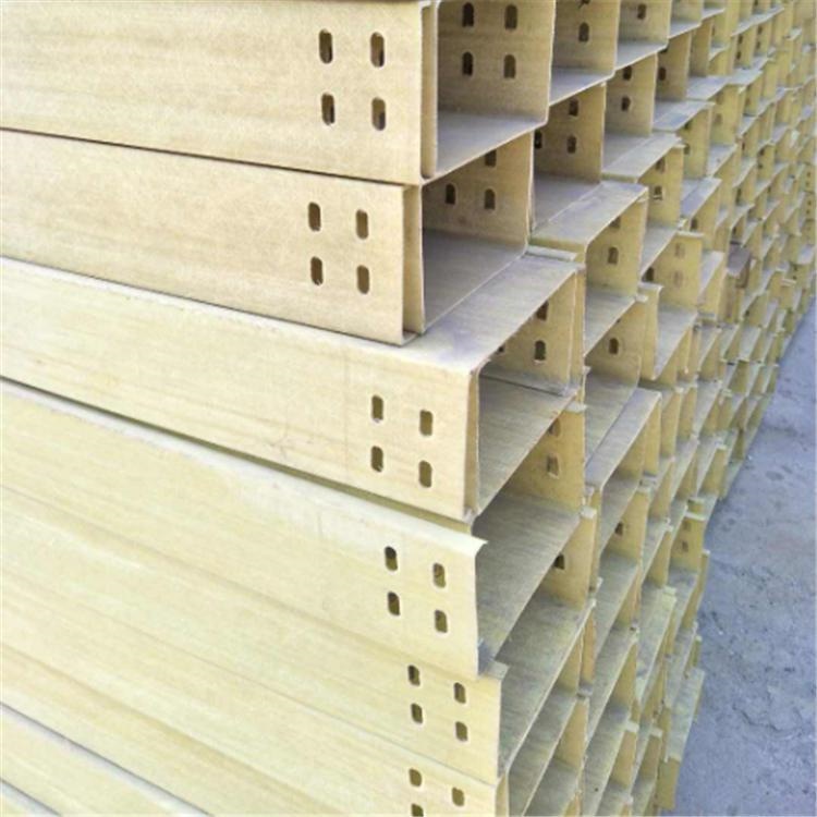 聚氨酯电缆桥架